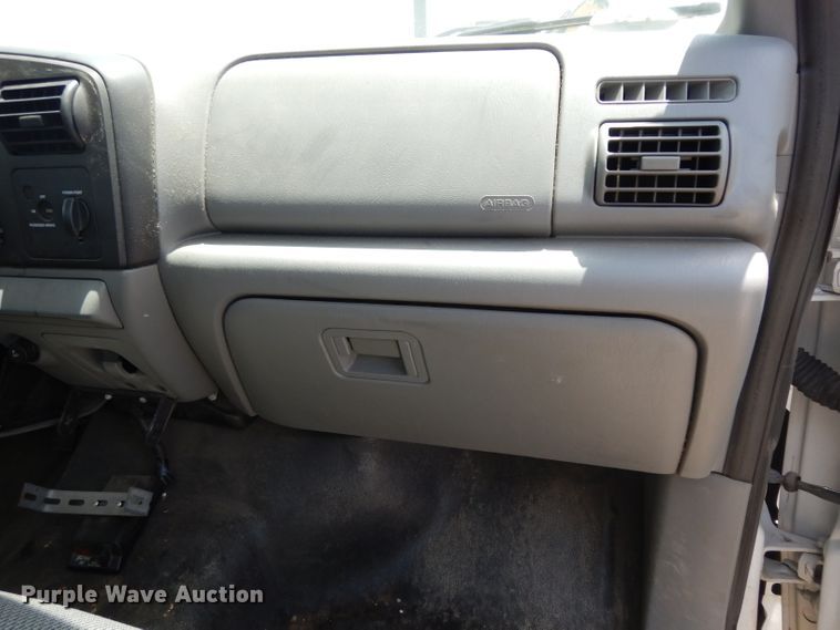 image for item DI5260 2007 Ford F250 Super Duty  utility bed pickup truck