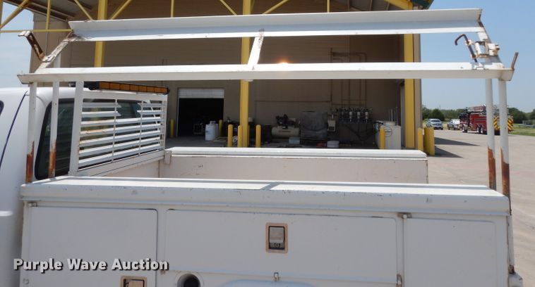 image for item DI5260 2007 Ford F250 Super Duty  utility bed pickup truck