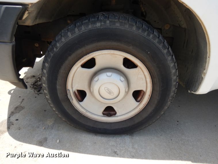 image for item DI5260 2007 Ford F250 Super Duty  utility bed pickup truck