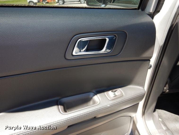 image for item DJ4280 2014 Ford Explorer Police  SUV