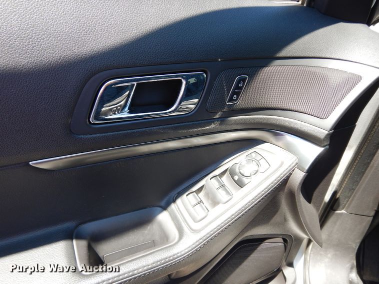 image for item DJ4280 2014 Ford Explorer Police  SUV