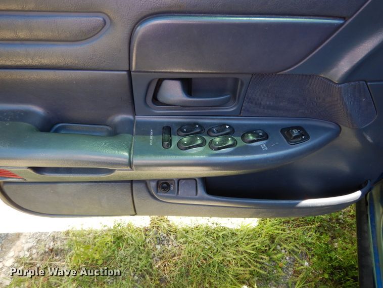 image for item DJ4281 2002 Ford Crown Victoria Police Interceptor