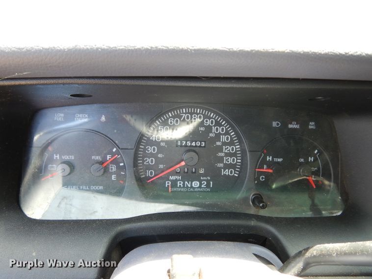 image for item DJ4281 2002 Ford Crown Victoria Police Interceptor