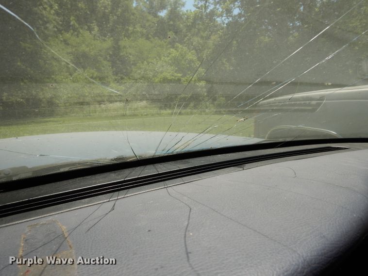 image for item DJ4281 2002 Ford Crown Victoria Police Interceptor