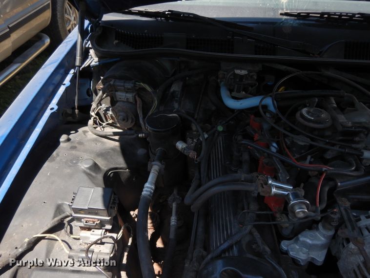 image for item DJ4281 2002 Ford Crown Victoria Police Interceptor