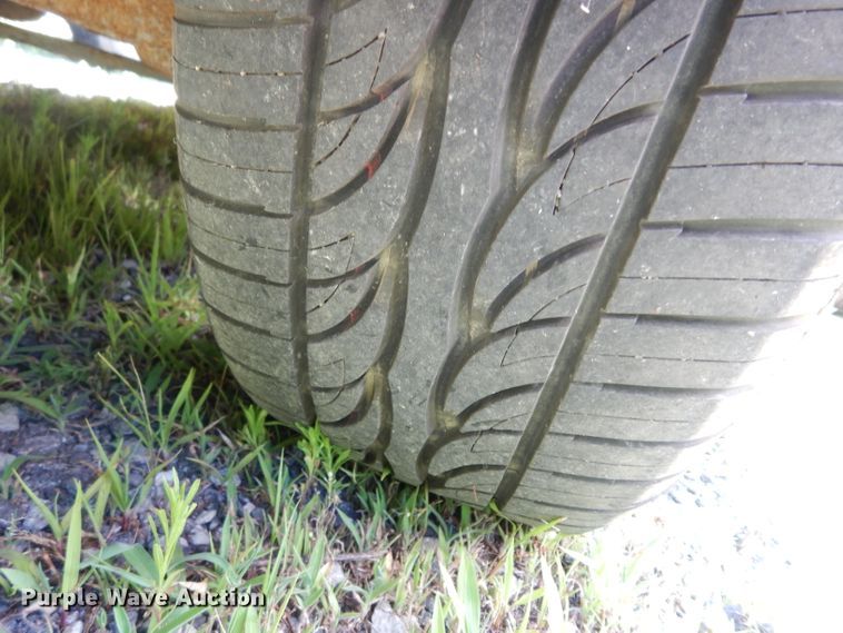 image for item DJ4281 2002 Ford Crown Victoria Police Interceptor