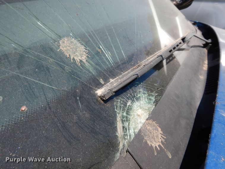 image for item DJ4281 2002 Ford Crown Victoria Police Interceptor