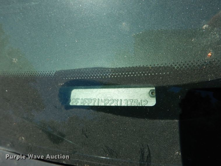 image for item DJ4281 2002 Ford Crown Victoria Police Interceptor