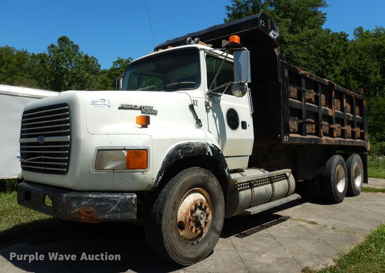 image for item DJ4287 1994 Ford L9000 AeroMax  dump truck