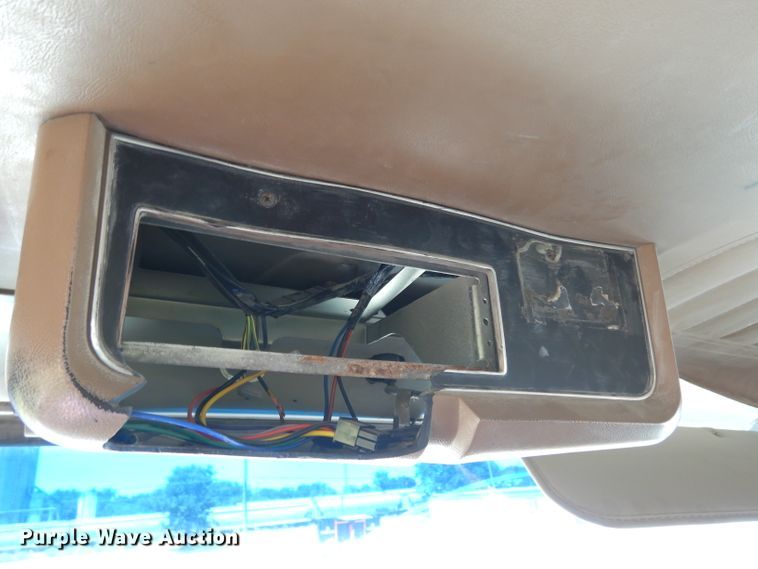 image for item DJ4287 1994 Ford L9000 AeroMax  dump truck