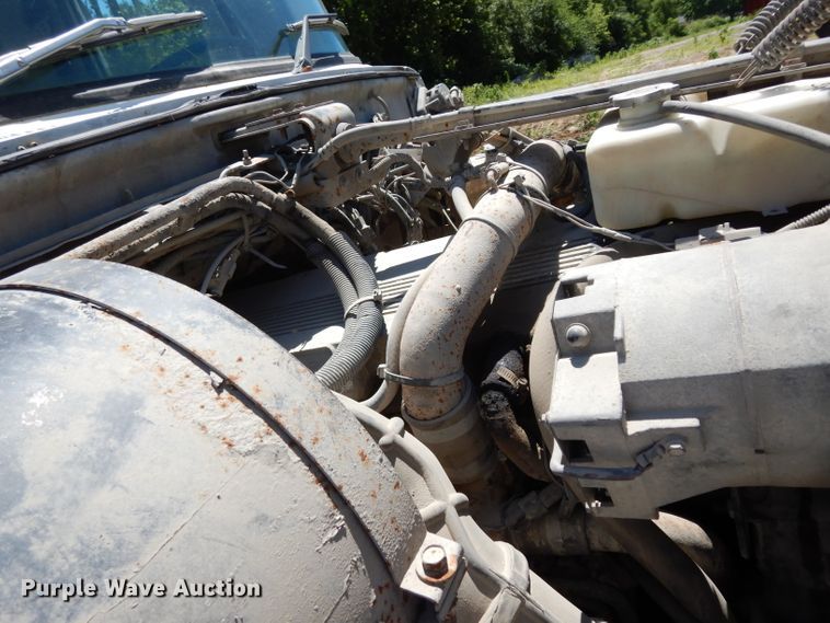 image for item DJ4287 1994 Ford L9000 AeroMax  dump truck