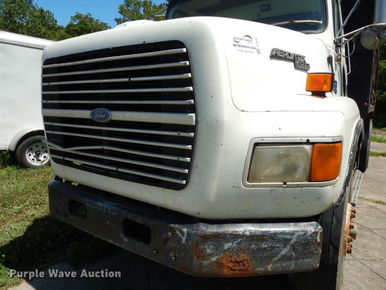 image for item DJ4287 1994 Ford L9000 AeroMax  dump truck