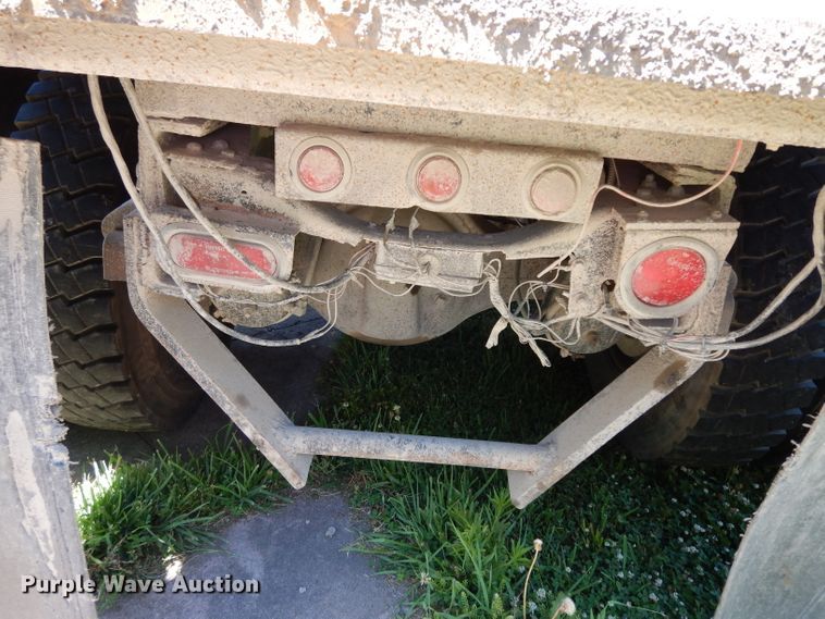 image for item DJ4287 1994 Ford L9000 AeroMax  dump truck