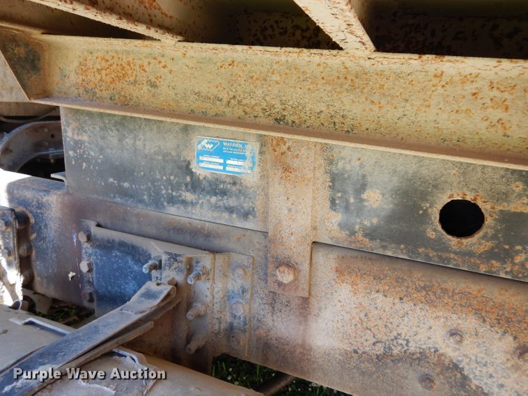 image for item DJ4287 1994 Ford L9000 AeroMax  dump truck