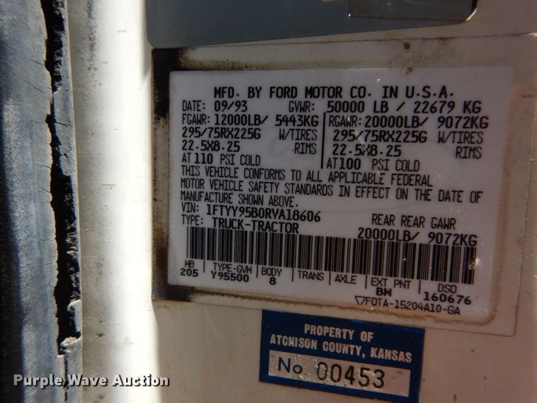 image for item DJ4287 1994 Ford L9000 AeroMax  dump truck