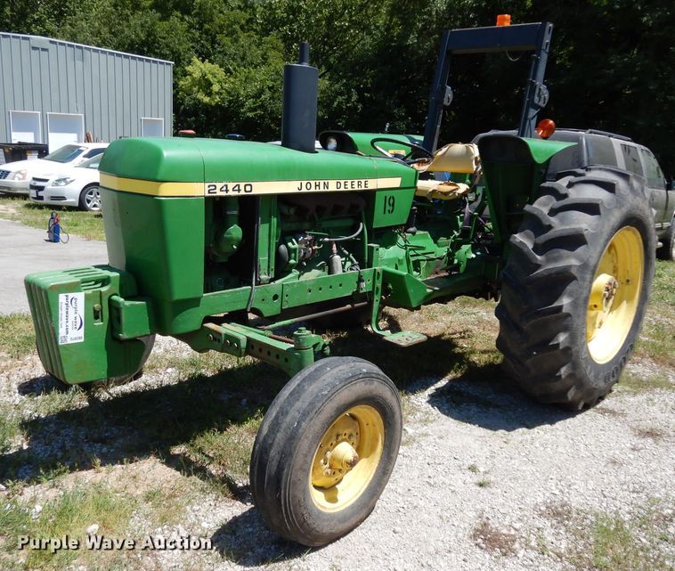 image for item DJ4288 John Deere 2440B  tractor