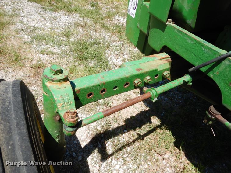 image for item DJ4288 John Deere 2440B  tractor