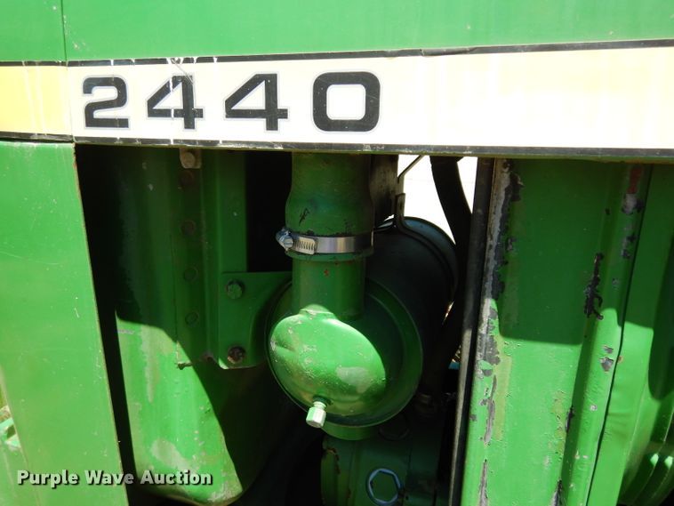 image for item DJ4288 John Deere 2440B  tractor