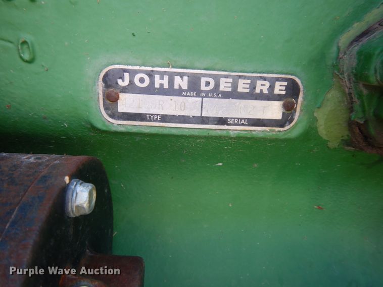 image for item DJ4288 John Deere 2440B  tractor