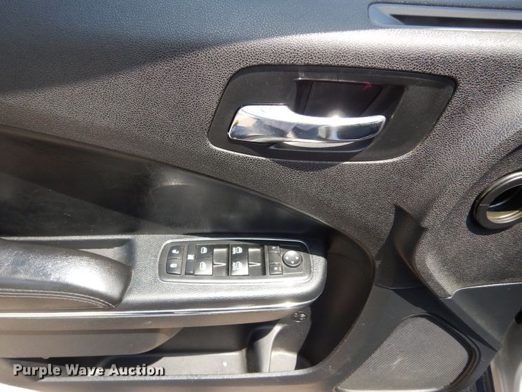 image for item DJ4304 2013 Dodge Charger Police