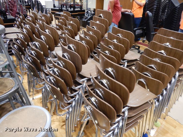 image for item DO9252 Approximately 92 chairs