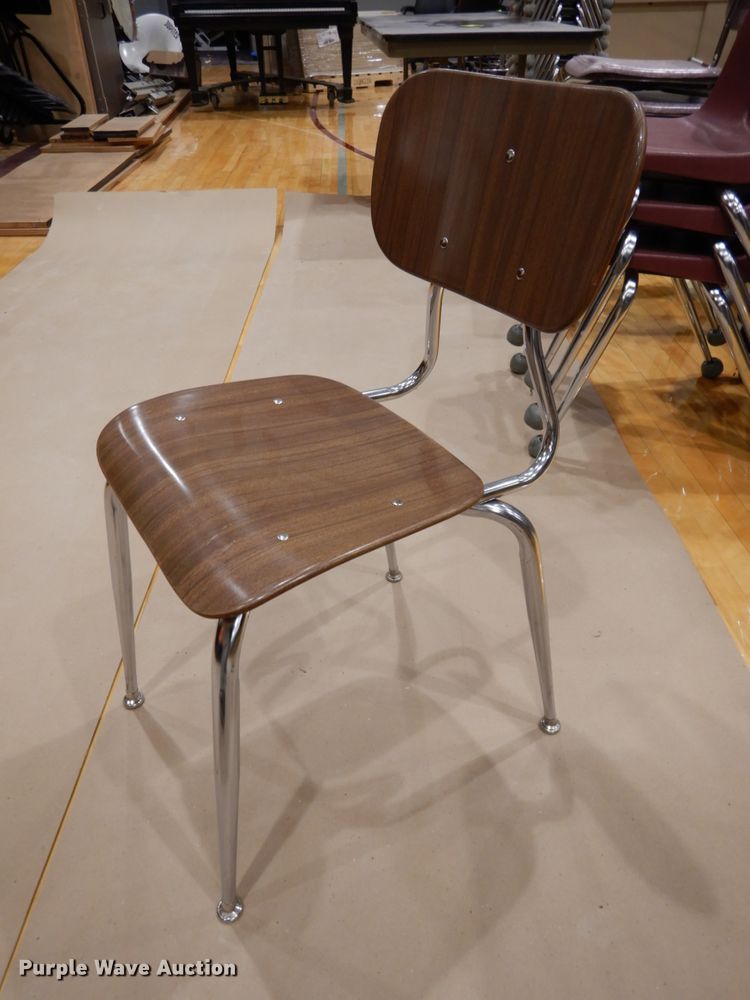 image for item DO9252 Approximately 92 chairs