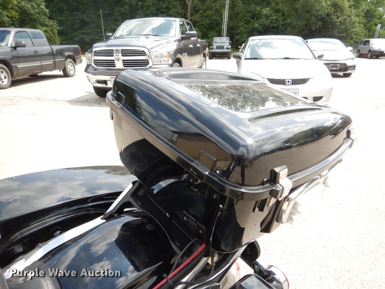 image for item EK9242 2014 Harley Davidson Road King Police motorcycle