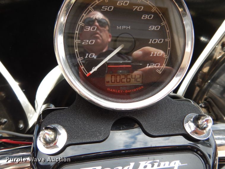 image for item EK9243 2014 Harley Davidson Road King Police motorcycle