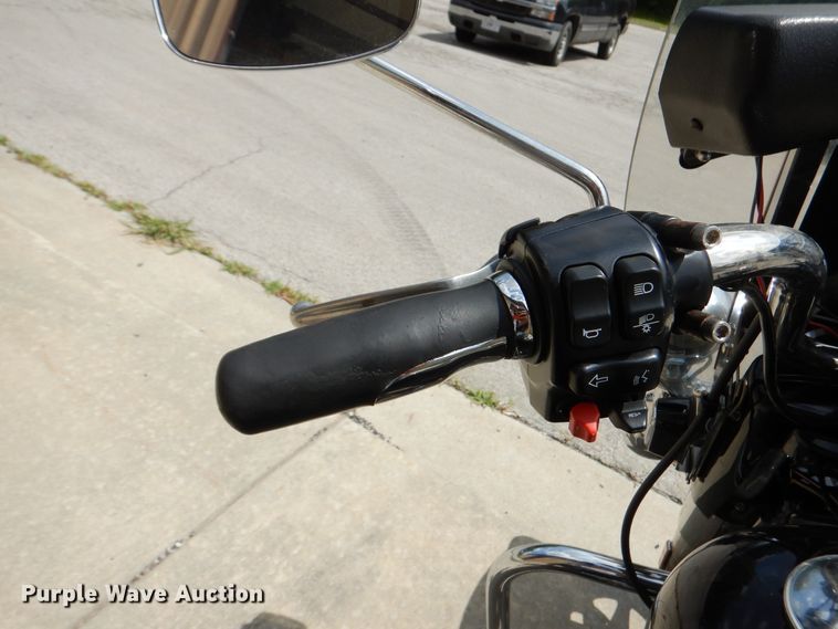 image for item EK9243 2014 Harley Davidson Road King Police motorcycle