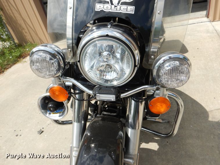 image for item EK9243 2014 Harley Davidson Road King Police motorcycle