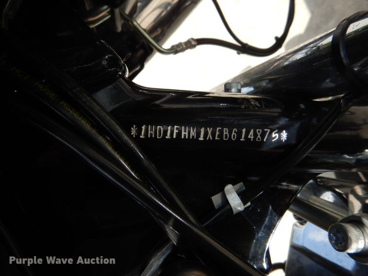 image for item EK9243 2014 Harley Davidson Road King Police motorcycle