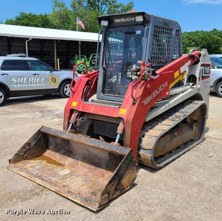 image for item EL9902 Takeuchi TL10  tracked skid steer loader
