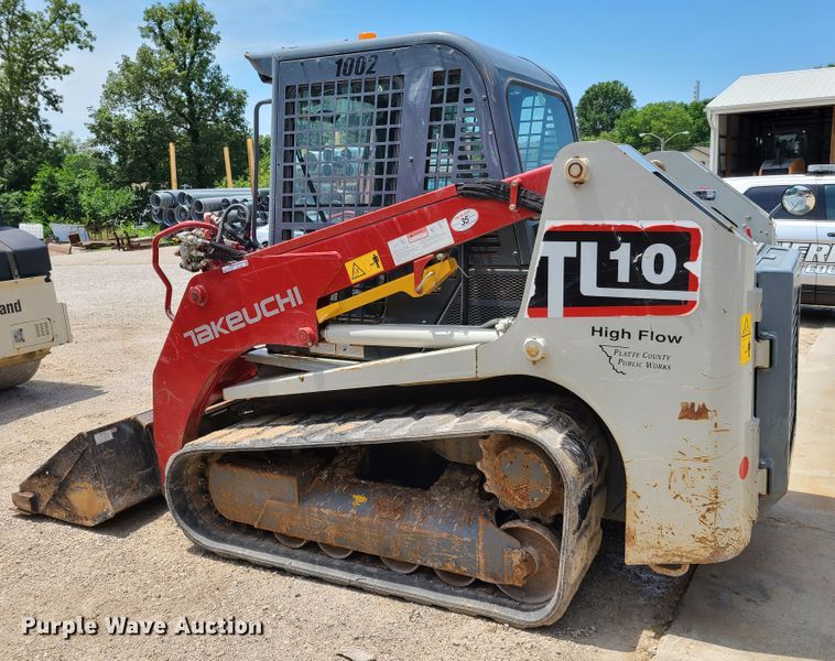 image for item EL9902 Takeuchi TL10  tracked skid steer loader