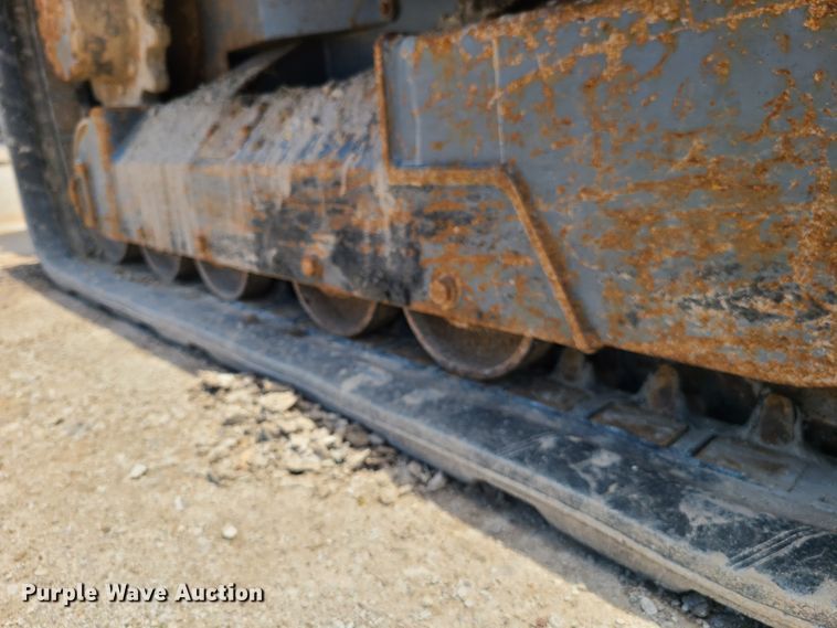 image for item EL9902 Takeuchi TL10  tracked skid steer loader