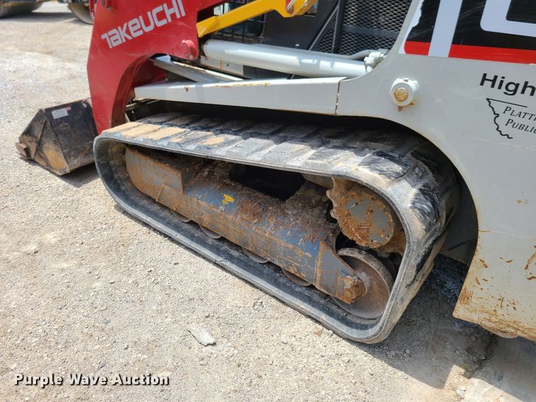 image for item EL9902 Takeuchi TL10  tracked skid steer loader