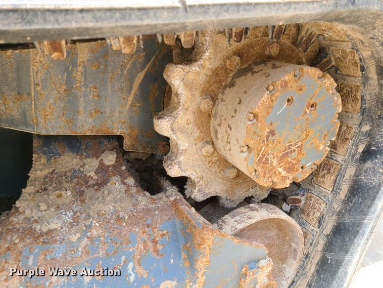 image for item EL9902 Takeuchi TL10  tracked skid steer loader