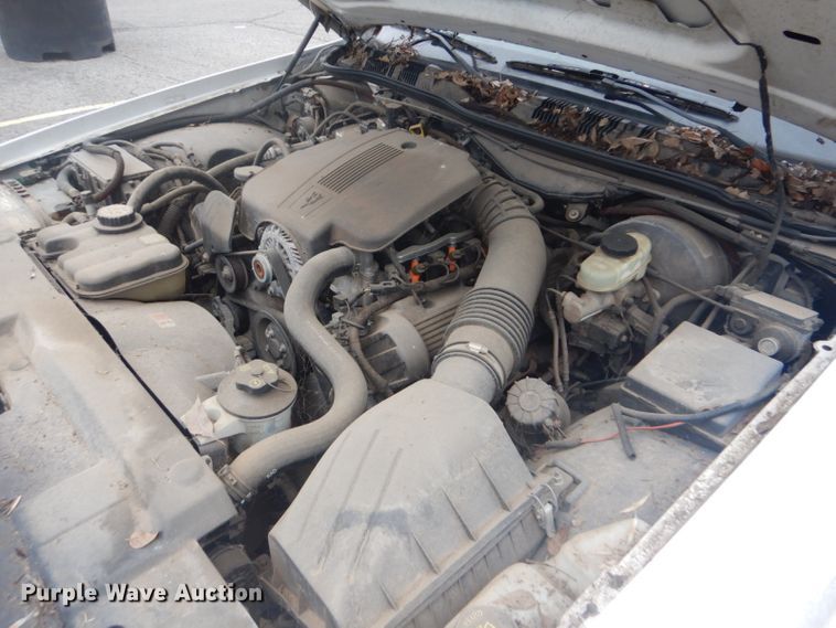 image for item GD9054 2004 Ford Crown Victoria Police Interceptor