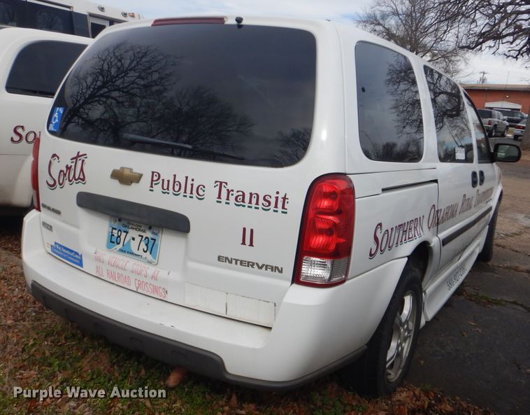 image for item GD9176 2007 Chevrolet Uplander handicap accessible van