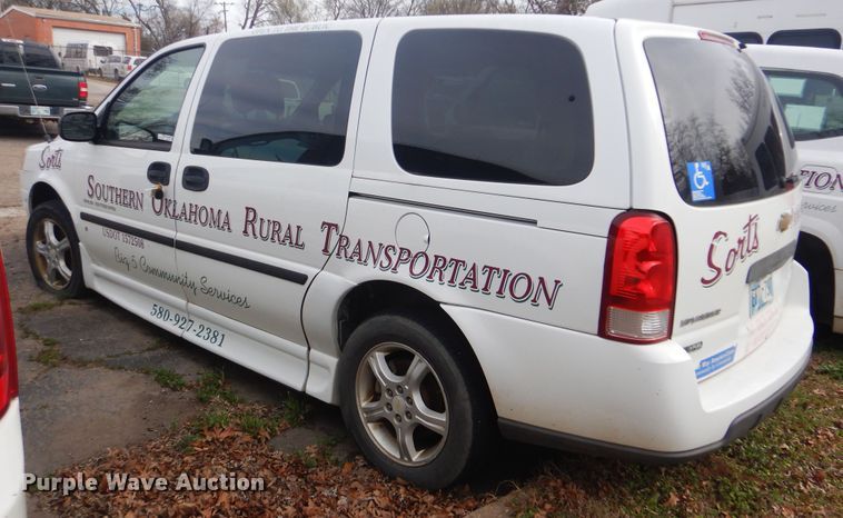 image for item GD9176 2007 Chevrolet Uplander handicap accessible van