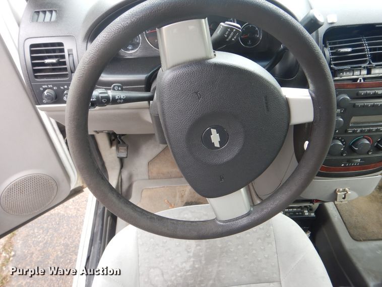 image for item GD9176 2007 Chevrolet Uplander handicap accessible van