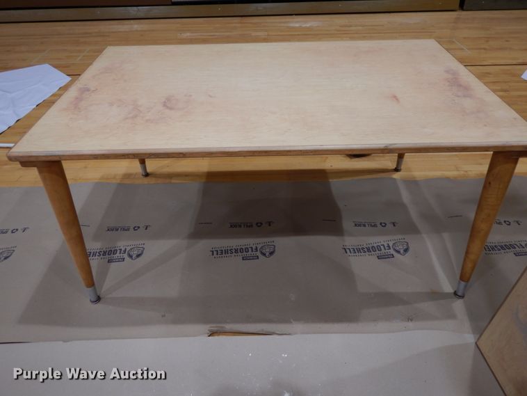 image for item GQ9724 (10) wood tables