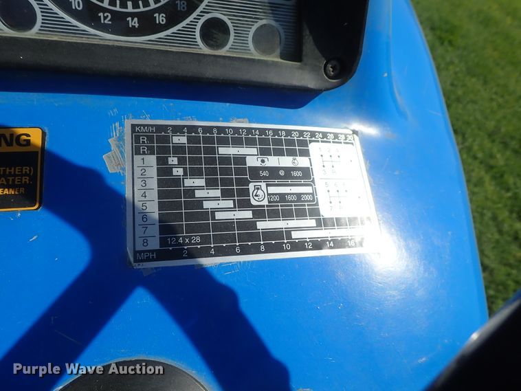 image for item GS9218 Ford 2600  tractor