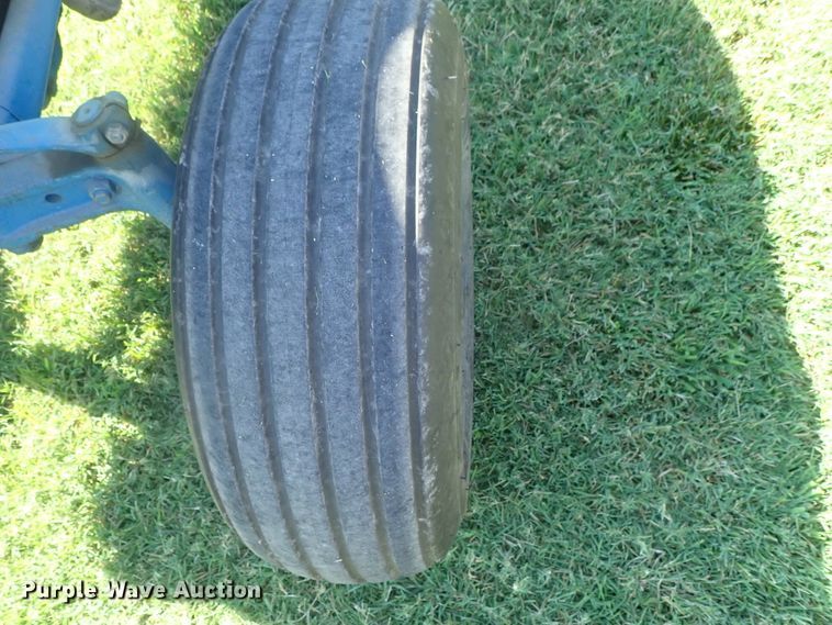 image for item GS9218 Ford 2600  tractor