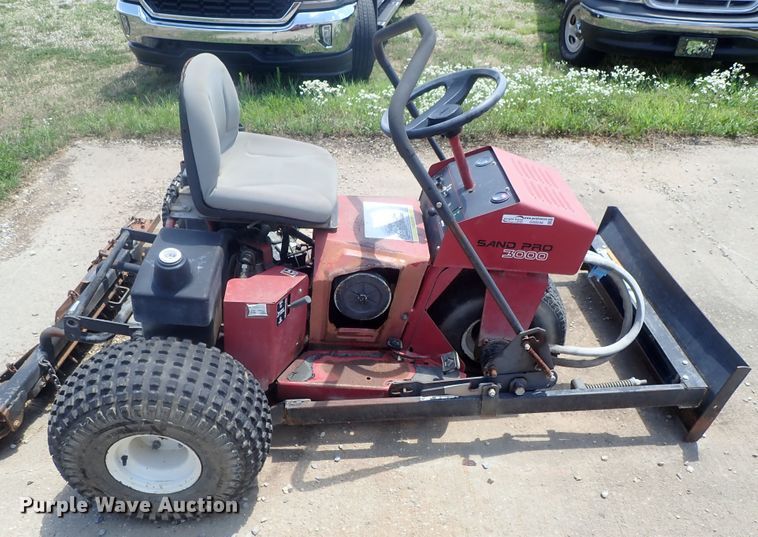 image for item GS9248 Toro Sand Pro 3000 bunker rake