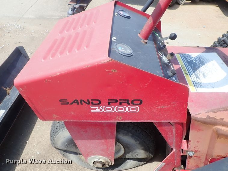 image for item GS9248 Toro Sand Pro 3000 bunker rake