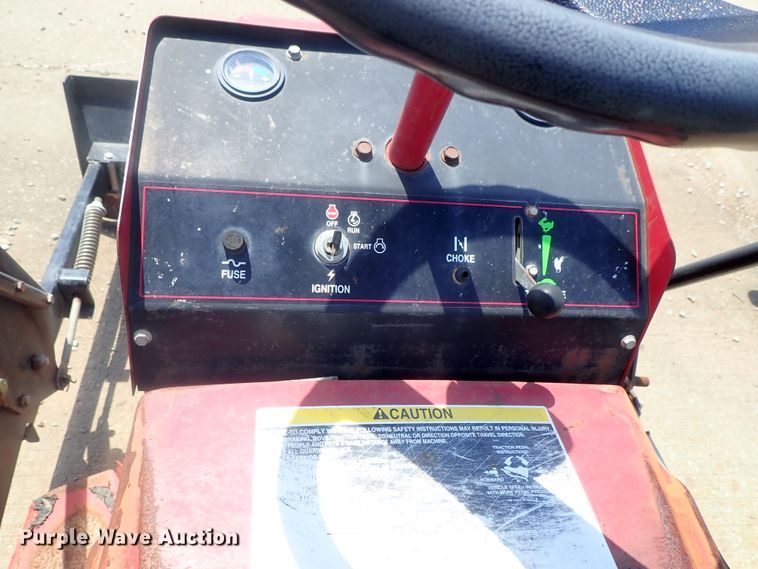 image for item GS9248 Toro Sand Pro 3000 bunker rake