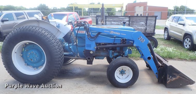 image for item GS9261 Ford 4000  tractor