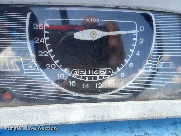 image for item GS9261 Ford 4000  tractor