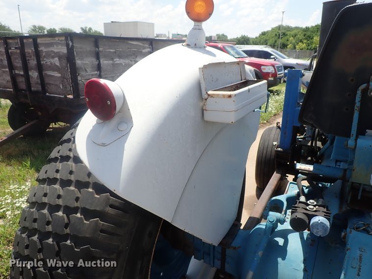 image for item GS9261 Ford 4000  tractor