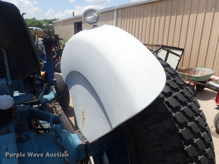 image for item GS9261 Ford 4000  tractor